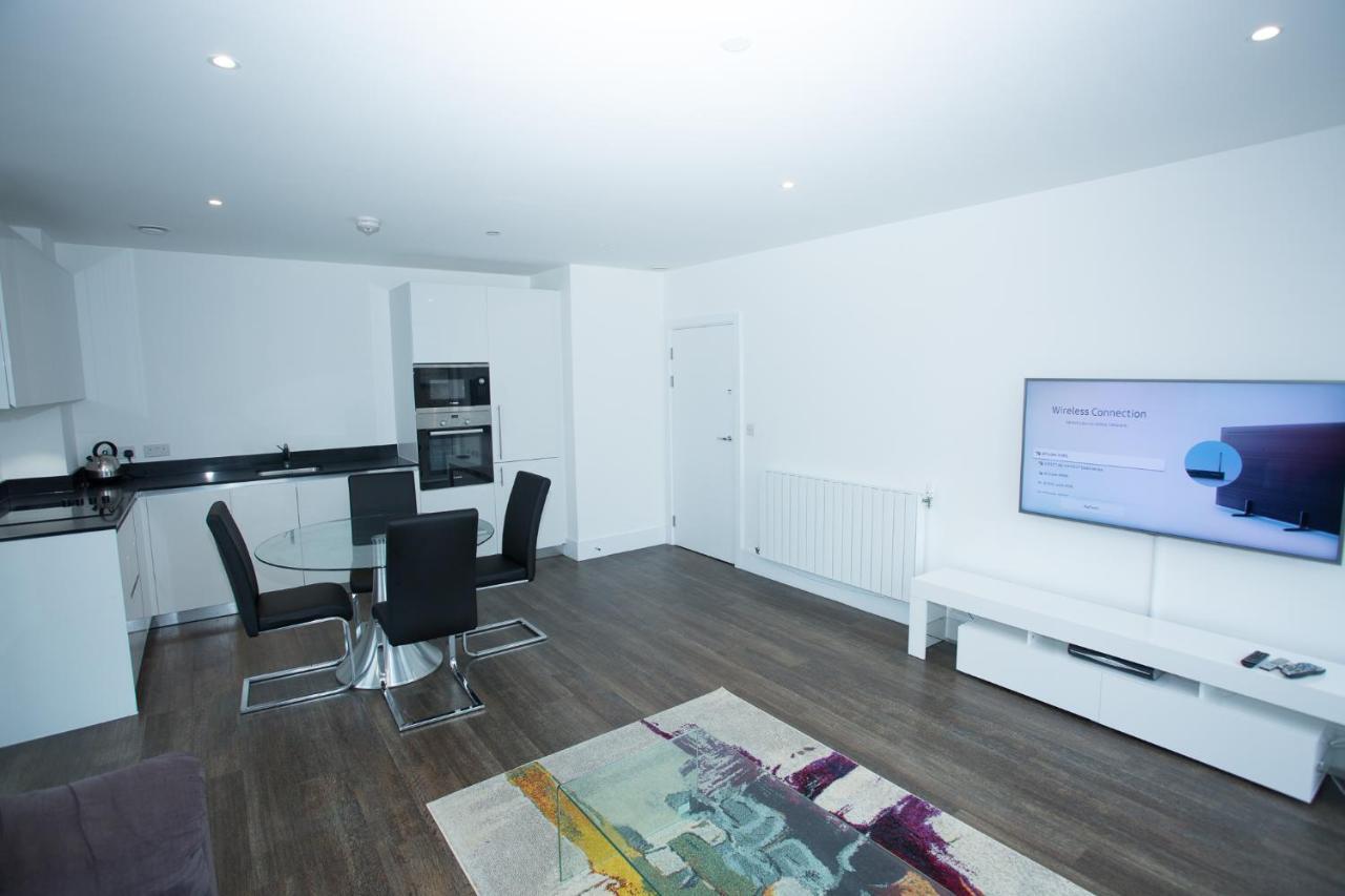 High View Two Bedroom Apartment In Woolwich 런던 외부 사진