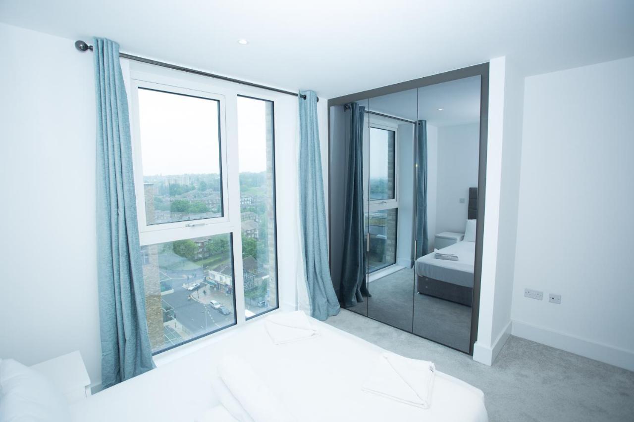 High View Two Bedroom Apartment In Woolwich 런던 외부 사진