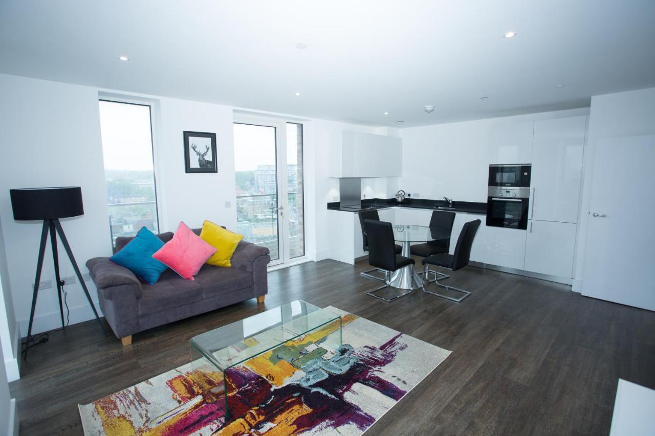 High View Two Bedroom Apartment In Woolwich 런던 외부 사진